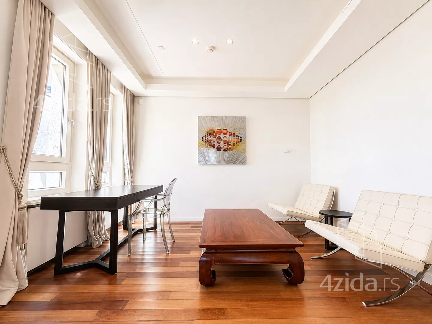 Trosoban stan za izdavanje, Flore Sends, 2.000€, 144m² — 4