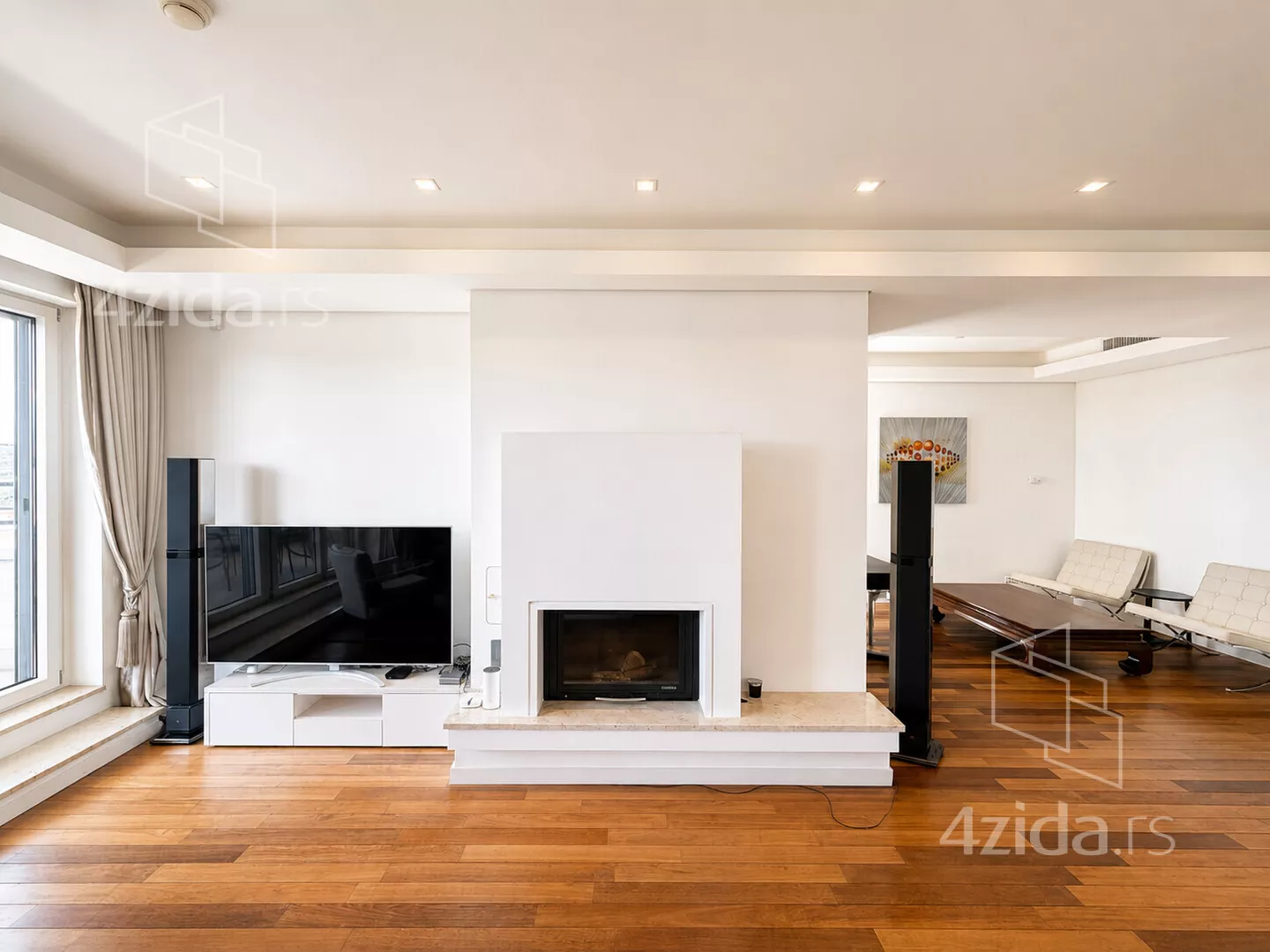 Trosoban stan za izdavanje, Flore Sends, 2.000€, 144m² — 9