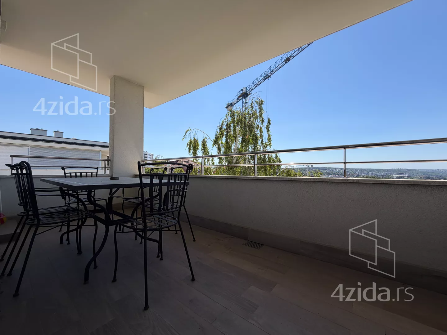 Trosoban stan za izdavanje, Flore Sends, 2.000€, 144m² — 15