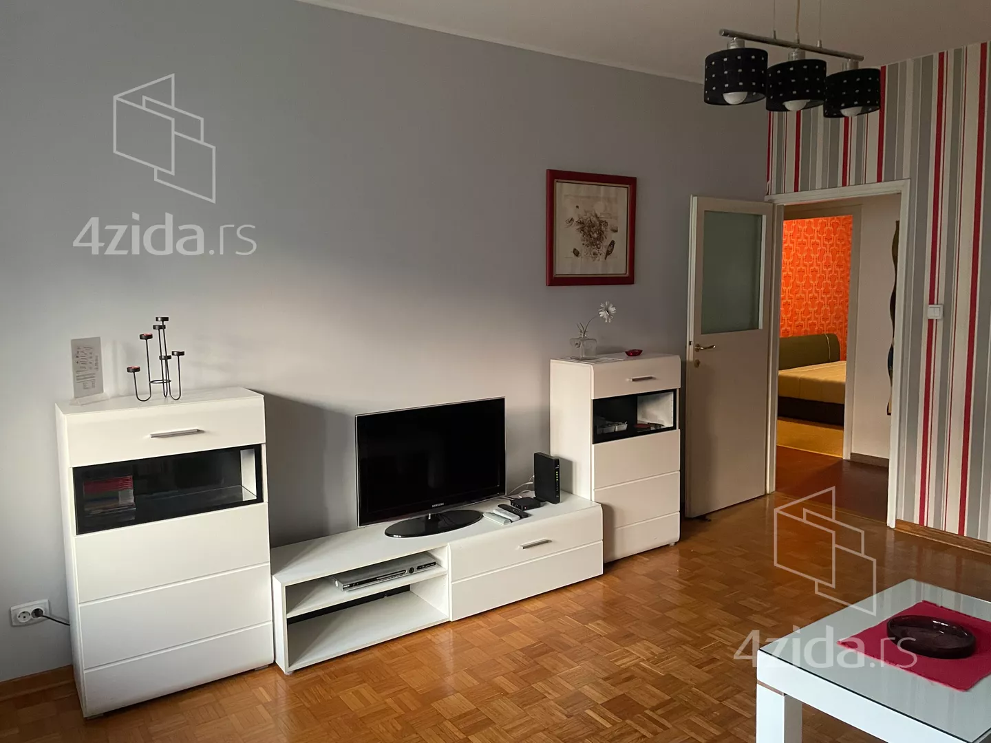 Trosoban stan za izdavanje, Hajduk-Veljkov Venac, 900€, 69m² — 2