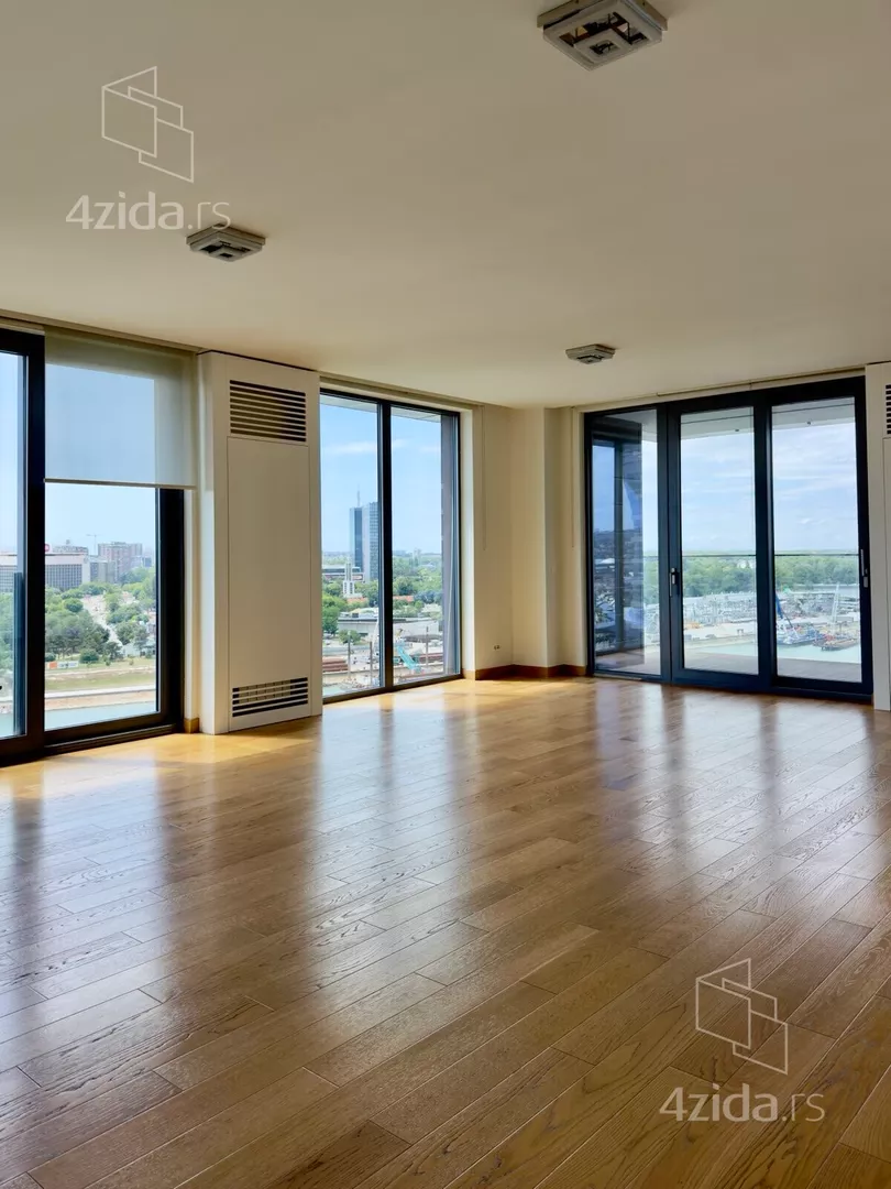 Trosoban stan za izdavanje, Hercegovačka 14B, 3.700€, 142m² — 6