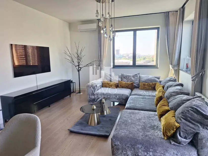 Trosoban stan za izdavanje, Hercegovačka 17, 2.000€, 92m² — 3