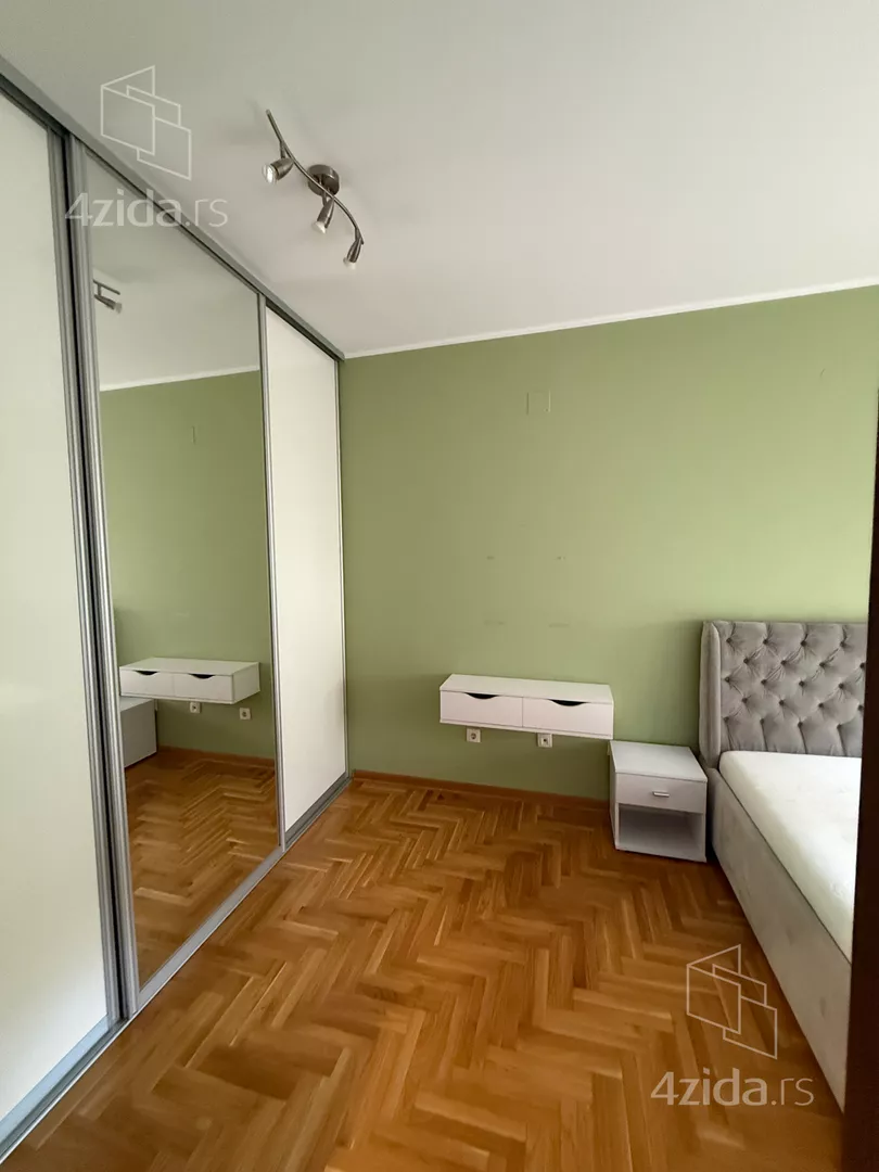 Trosoban stan za izdavanje, Kneza Višeslava 126, 1.050€, 86m² — 12