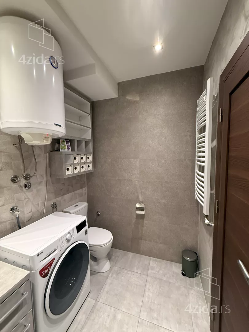 Trosoban stan za izdavanje, Kneza Višeslava 126, 1.050€, 86m² — 13