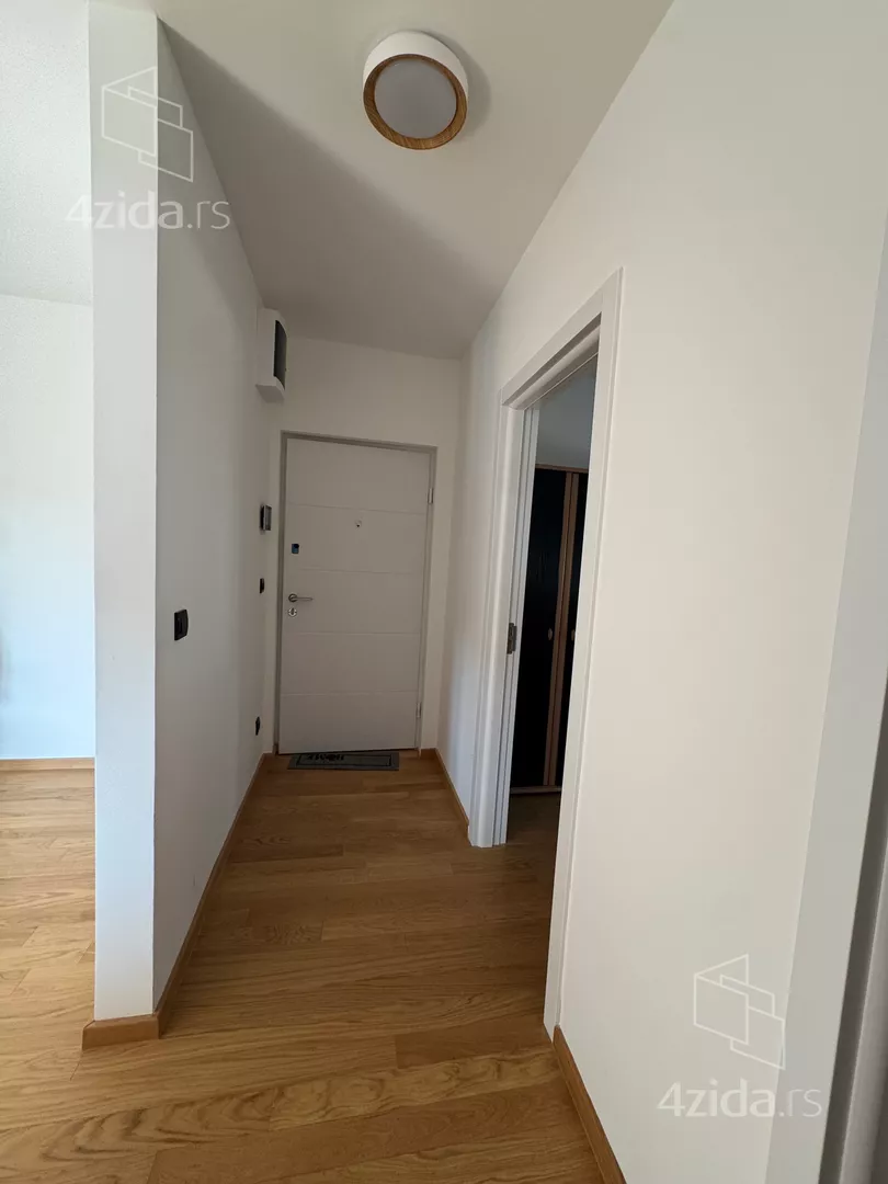 Trosoban stan za izdavanje, Marka Raba, 550€, 67m² — 7