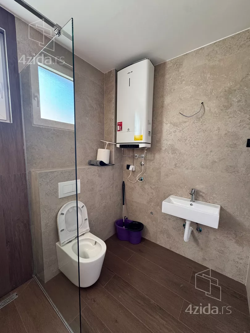 Trosoban stan za izdavanje, Marka Raba, 550€, 67m² — 8
