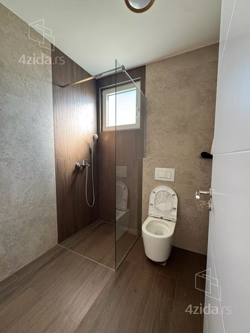 Trosoban stan za izdavanje, Marka Raba, 550€, 67m² — 9