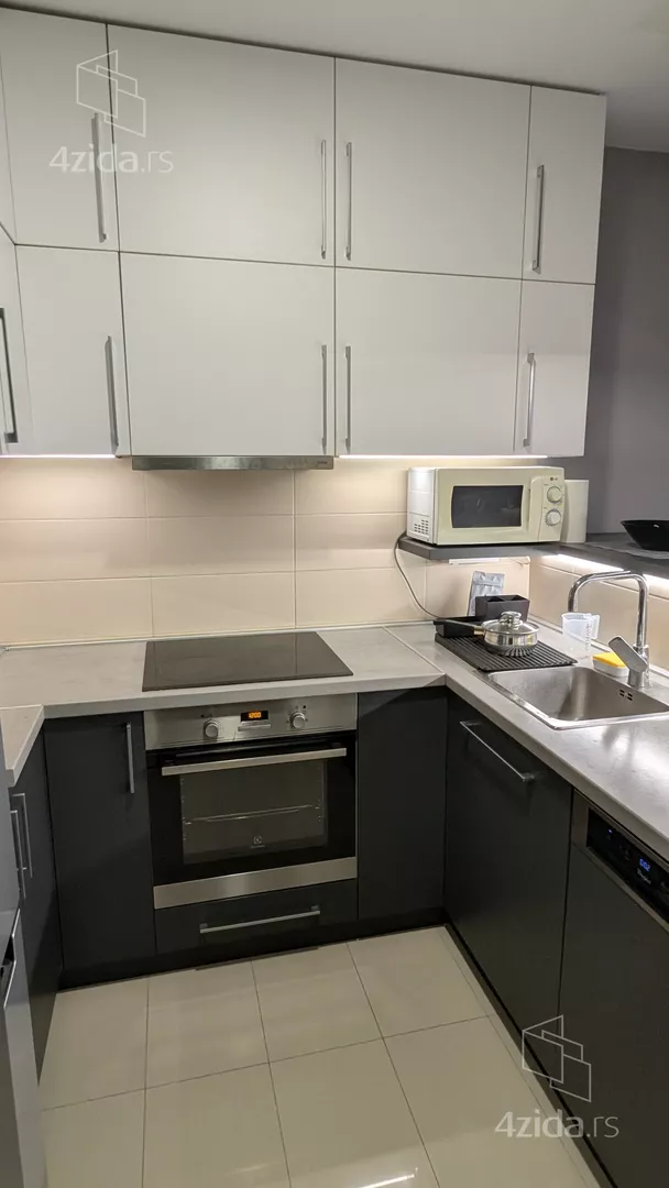 Trosoban stan za izdavanje, Mileve Marić Ajnštajn, 950€, 71m² — 8