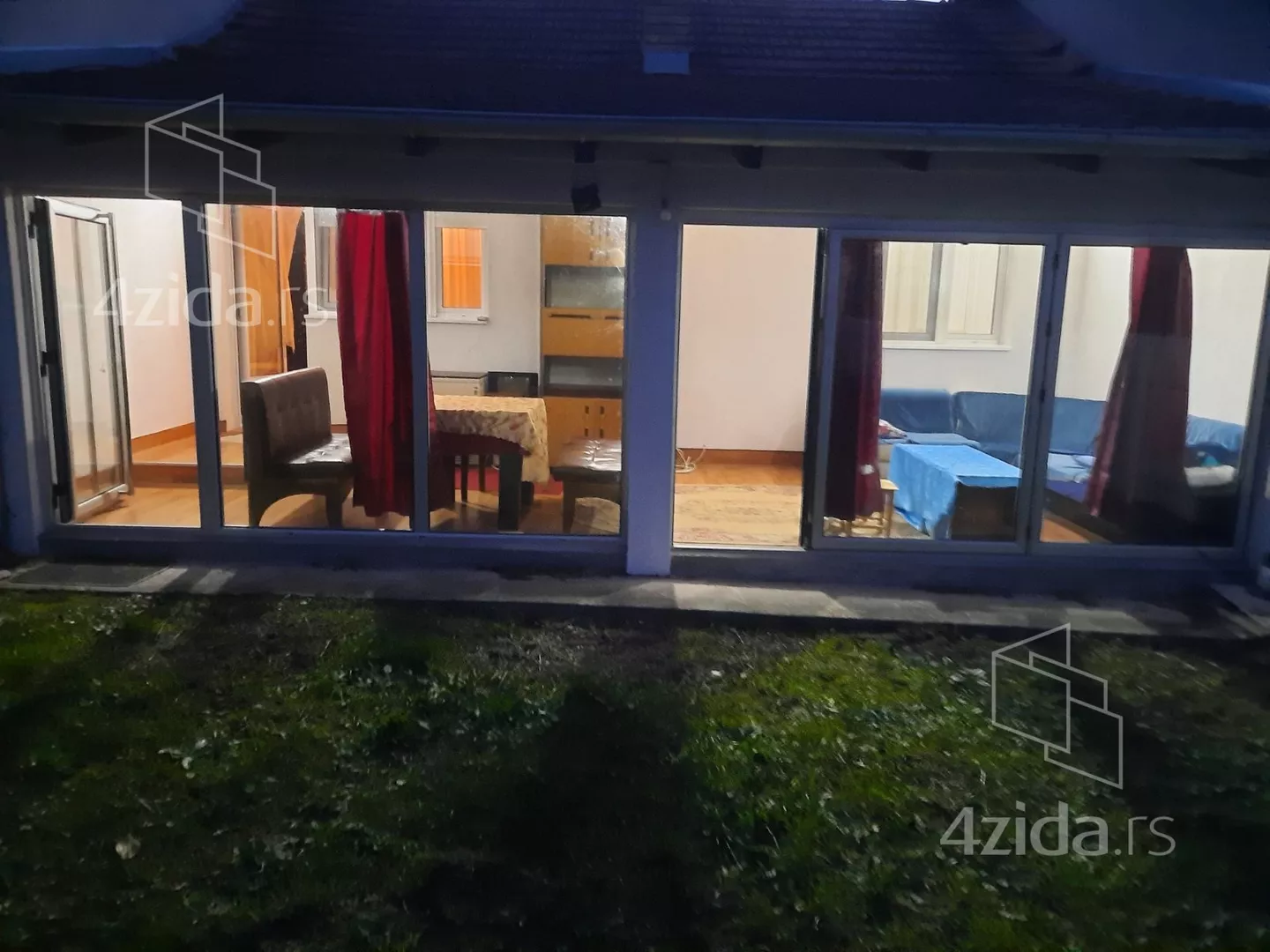 Trosoban stan za izdavanje, Momčila Živojinovića, 500€, 67m² — 11