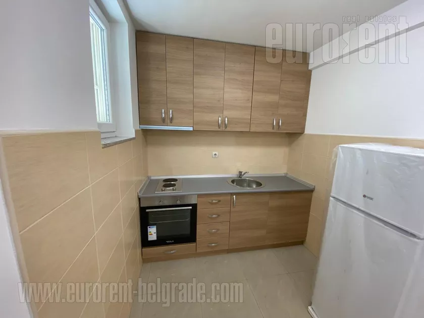 Trosoban stan za izdavanje, Mozerova, 550€, 60m² — 2