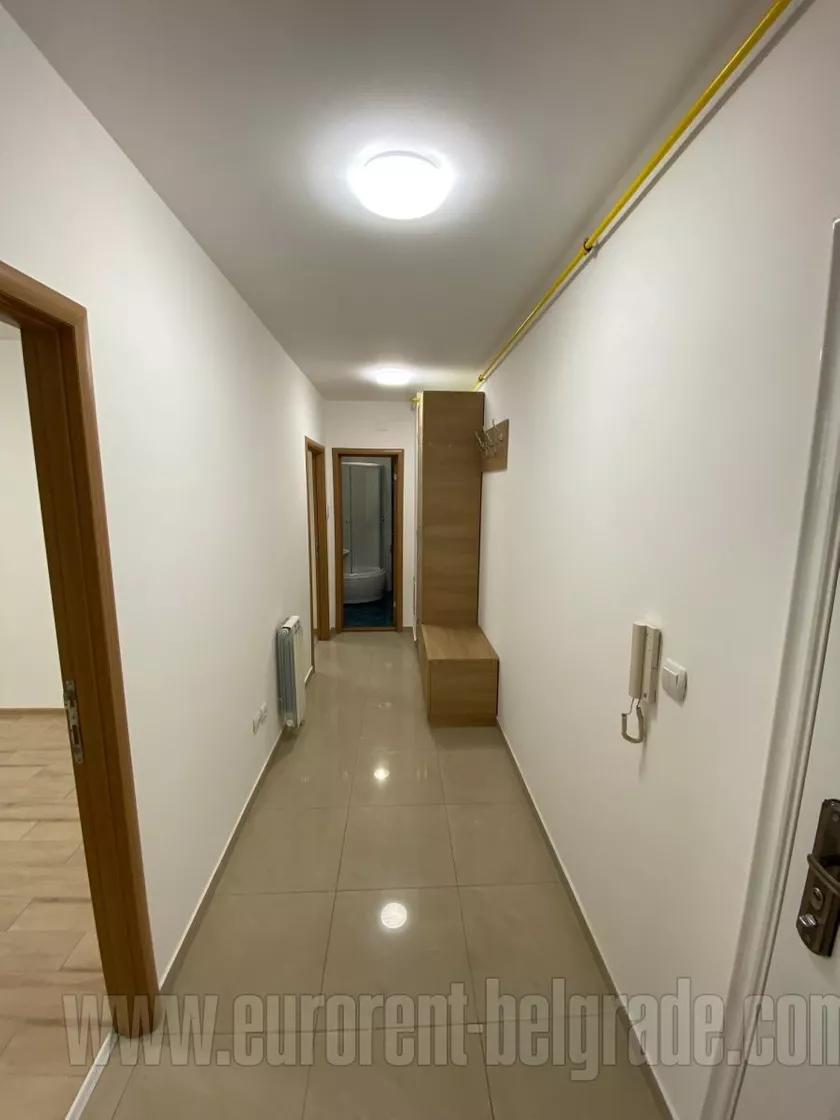 Trosoban stan za izdavanje, Mozerova, 550€, 60m² — 3