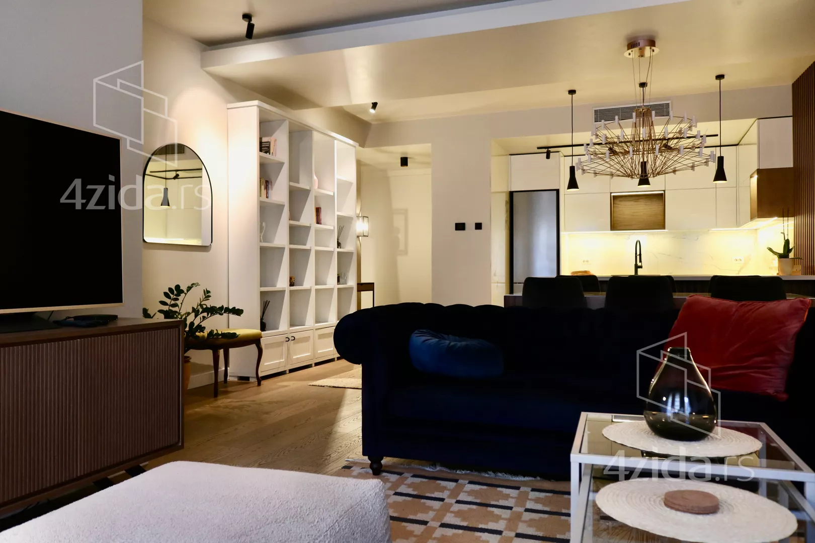 Trosoban stan za izdavanje, Nevesinjska, 2.300€, 100m² — 4