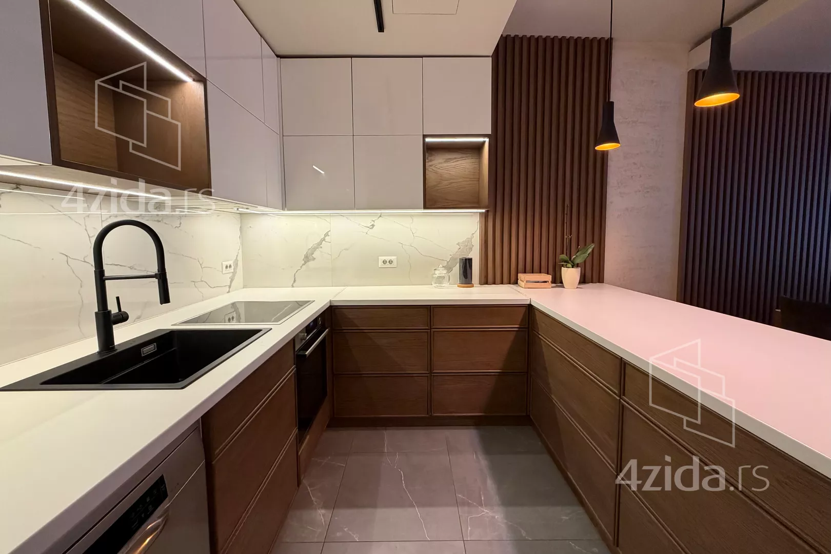Trosoban stan za izdavanje, Nevesinjska, 2.300€, 100m² — 14