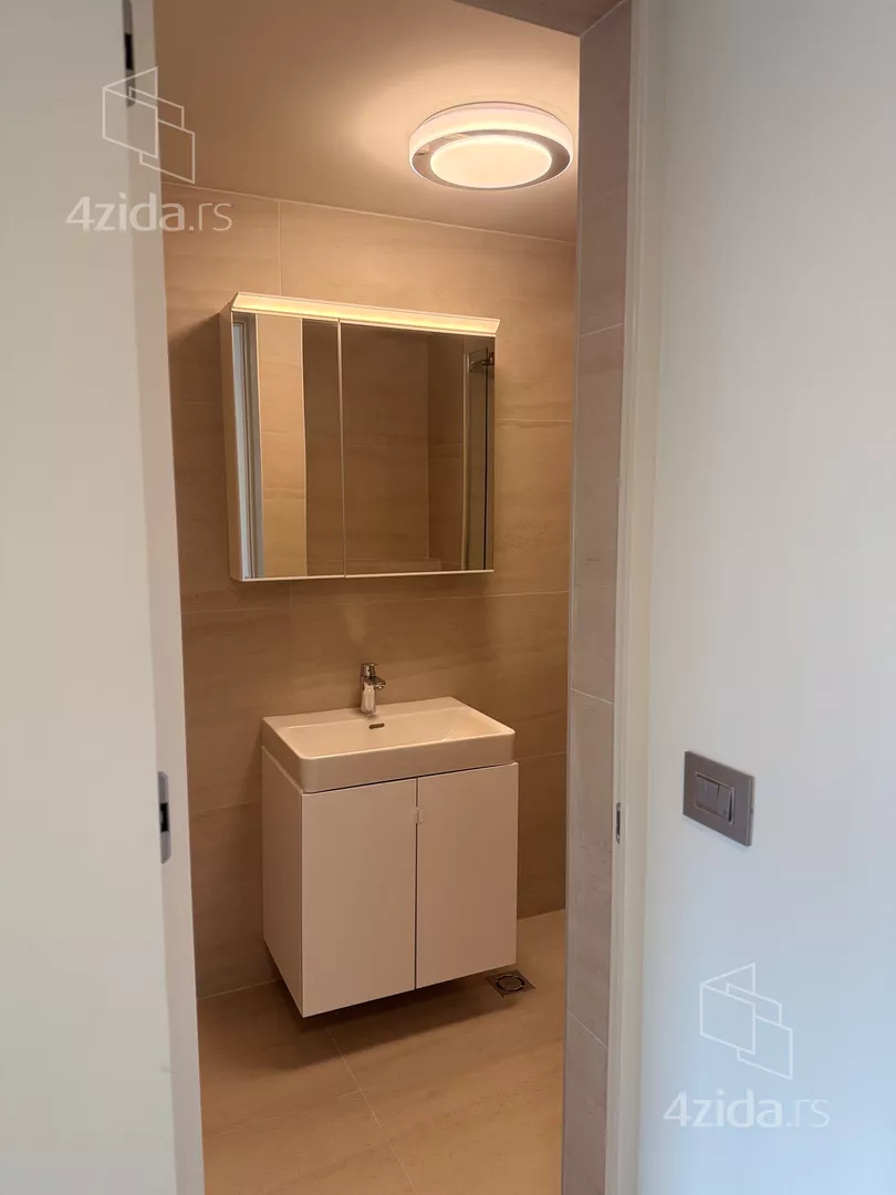 Trosoban stan za izdavanje, Đorđa Stanojevića 39A, 1.250€, 71m² — 9