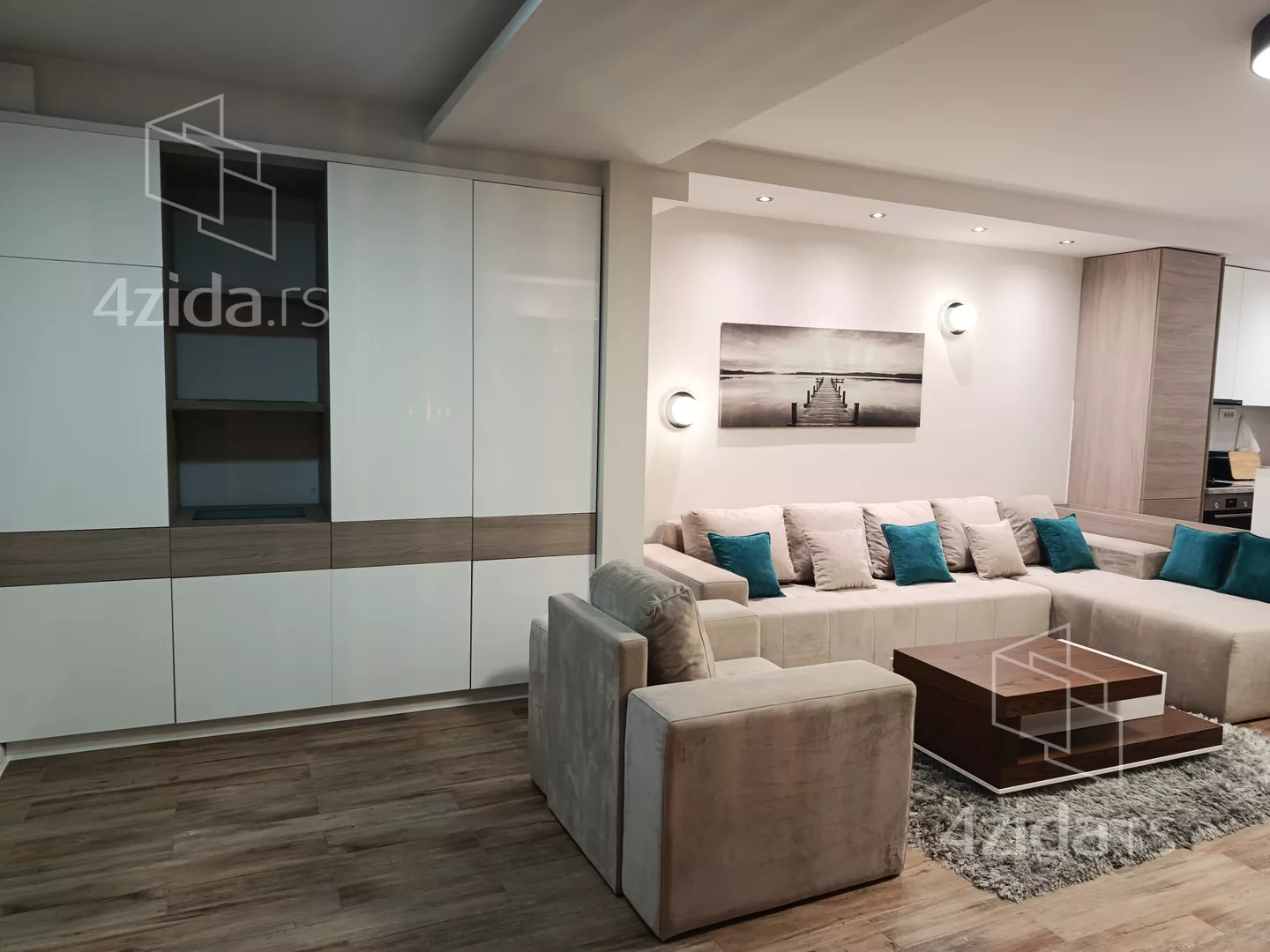 Trosoban stan za izdavanje, Paviljoni, 1.000€, 80m² — 7