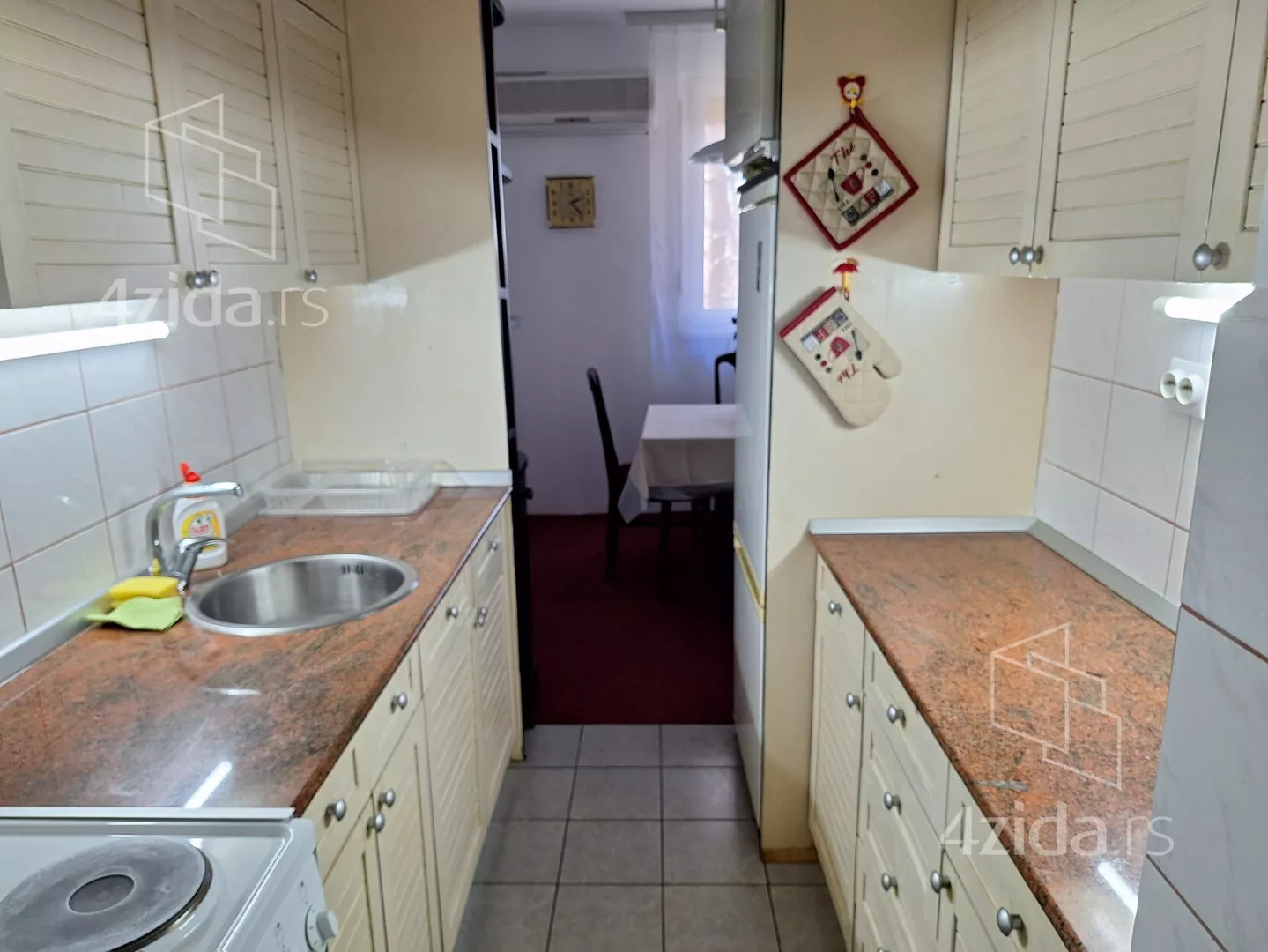 Trosoban stan za izdavanje, Rade Vranješević, 480€, 54m² — 10