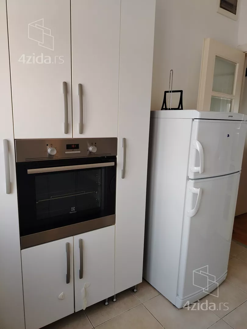 Trosoban stan za izdavanje, Skadarska 12, 750€, 56m² — 10
