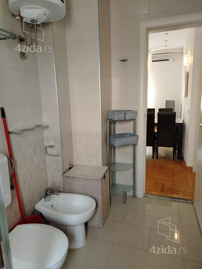 Trosoban stan za izdavanje, Skadarska 12, 750€, 56m² — 12