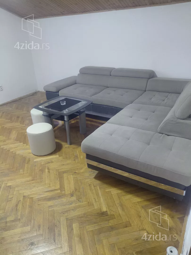Trosoban stan za izdavanje, Sutjeska Ulica 2 12, 450€, 96m² — 6