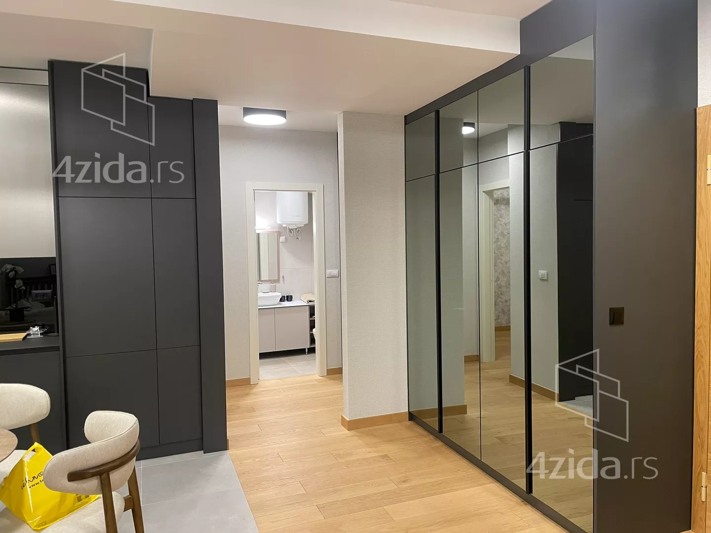 Trosoban stan za izdavanje, Tadije Sondermajera 2, 1.600€, 72m² — 4