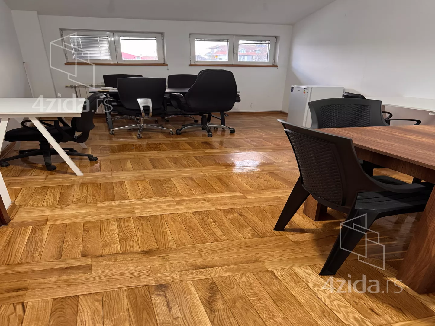 Trosoban stan za izdavanje, Ugrinovački Put 2 Deo 32, 749€, 96m² — 10