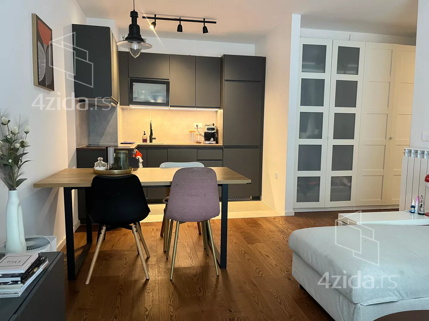 Trosoban stan za izdavanje, Višnjičko polje, 850€, 67m² — 3