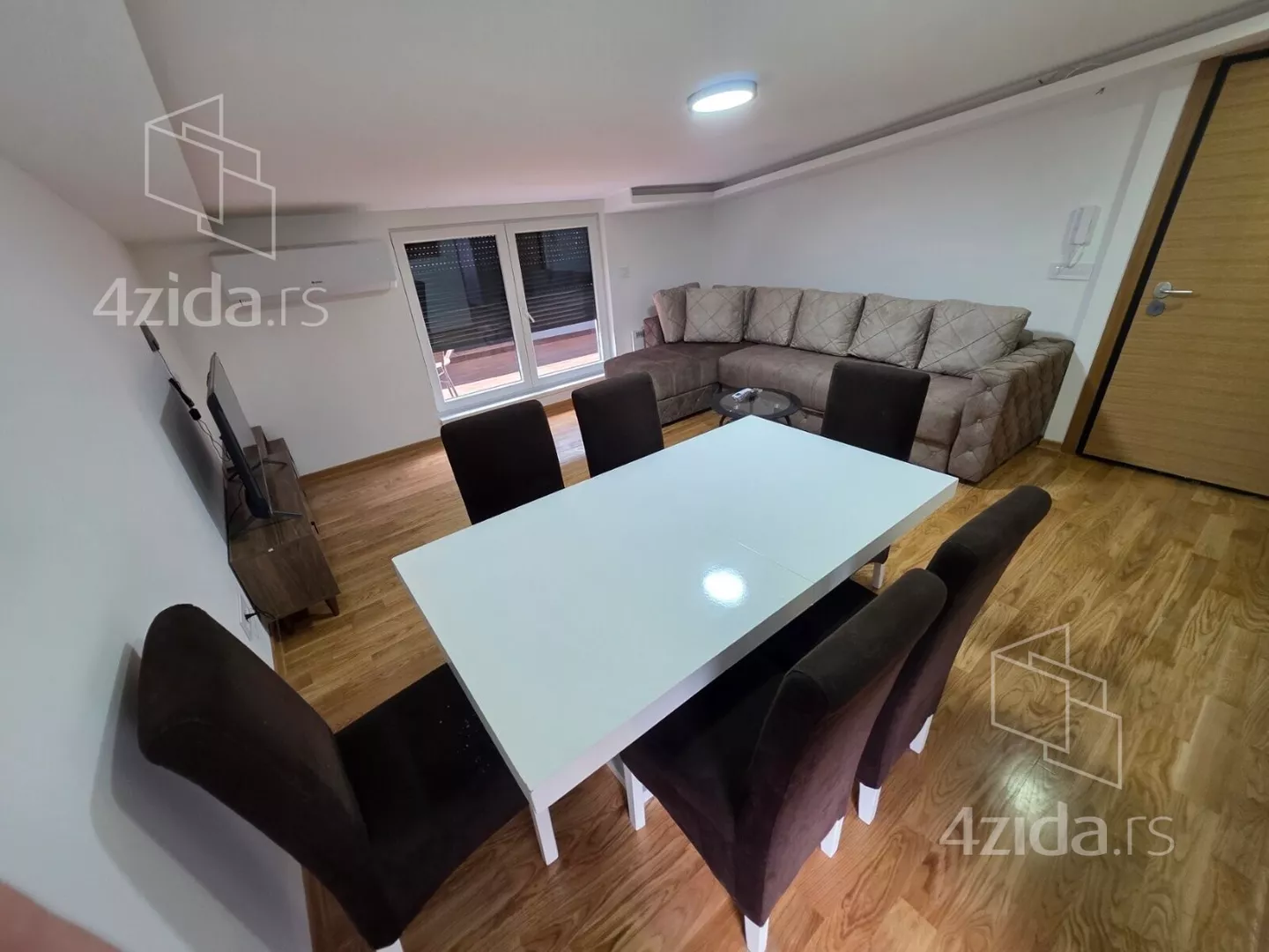 Trosoban stan za izdavanje, Vojvode Prijezde 27, 750€, 75m² — 3