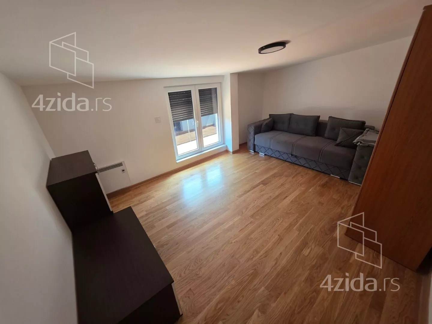 Trosoban stan za izdavanje, Vojvode Prijezde 27, 750€, 75m² — 5