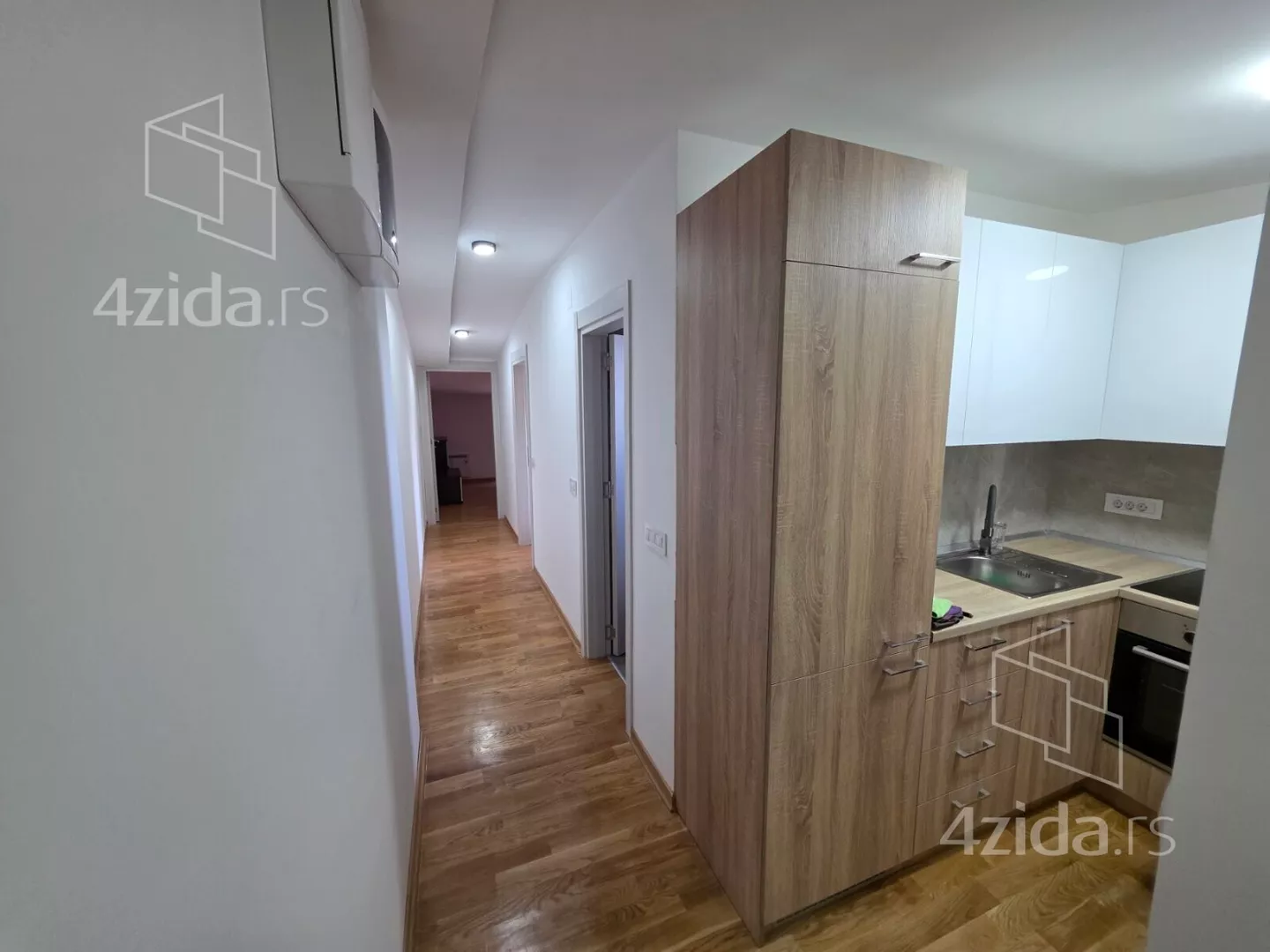 Trosoban stan za izdavanje, Vojvode Prijezde 27, 750€, 75m² — 8