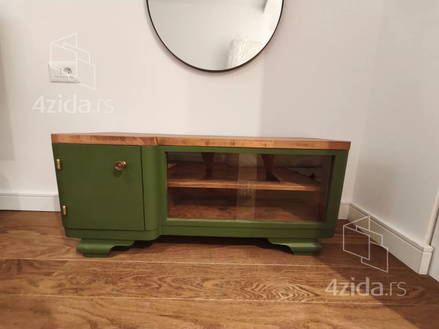 Trosoban stan za izdavanje, Vračar, 2.200€, 99m² — 12