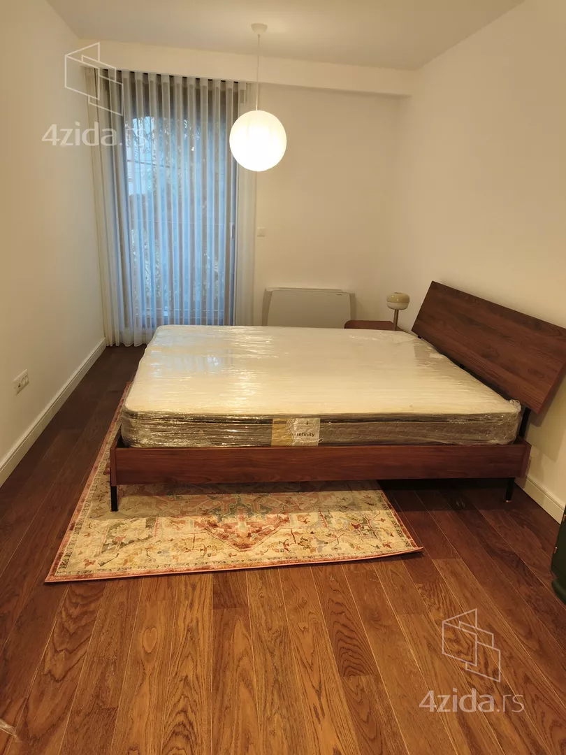 Trosoban stan za izdavanje, Vračar, 2.200€, 99m² — 14