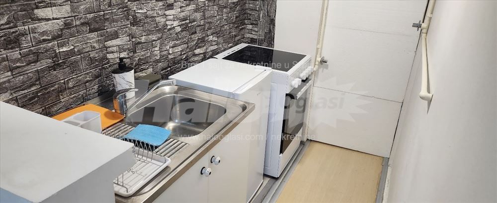 U Beogradu Zvezdara Bulbulder izdajem studio — 10
