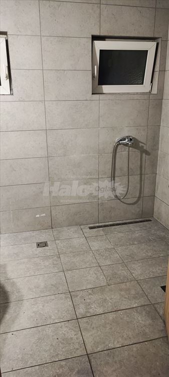Iznajmljuje se stan na Voždovcu 150m2. — 3