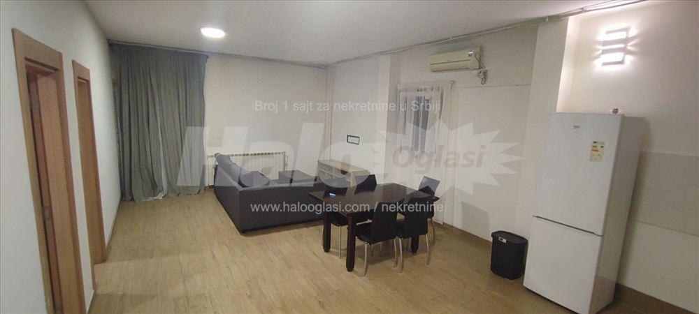Iznajmljuje se stan na Voždovcu 150m2. — 9