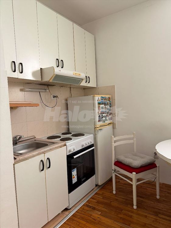 Jednoiposoban stan – 33 m² – Vračar (Mlade Bosne) — 13