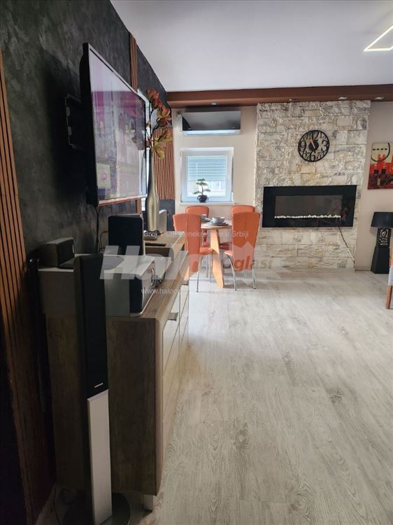 Ugao Strahinjića Bana 2.0. -Upravo spuštena cena — 4