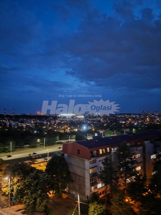 Uknjižen 2.0 ugao Ustaničke i Vojislava Ilića — 3