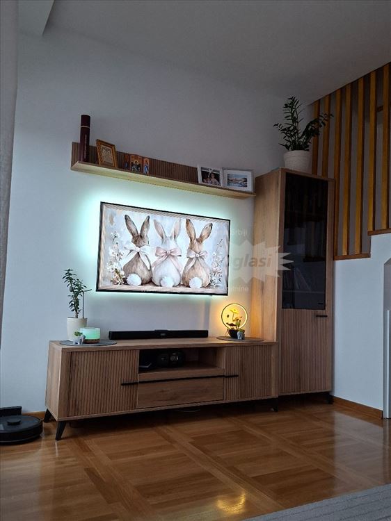 Uknjižen četvorosoban dupleks Plavi Horizonti — 2