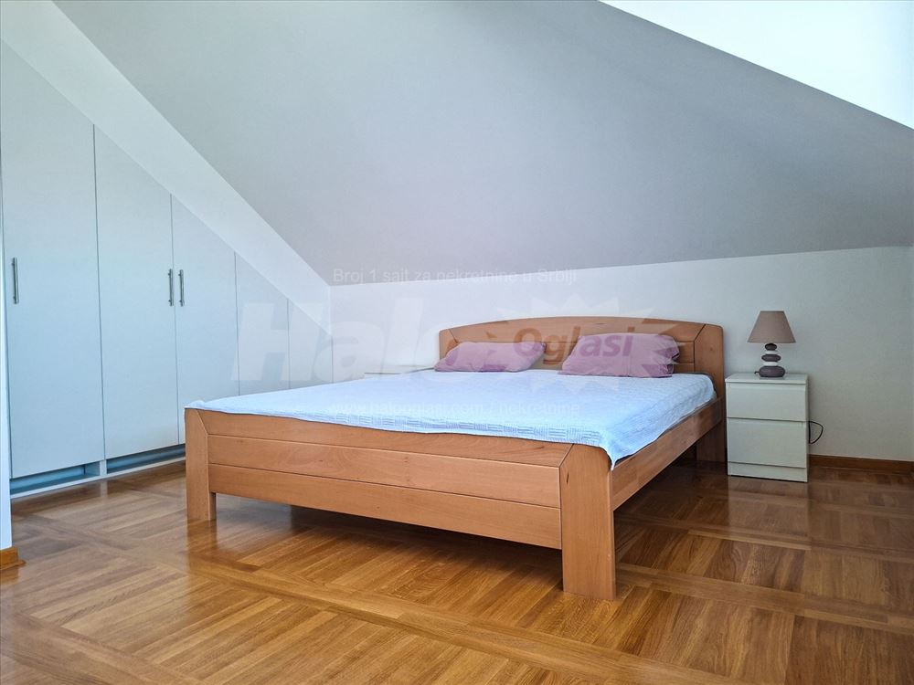 Uknjižen četvorosoban dupleks Plavi Horizonti — 9