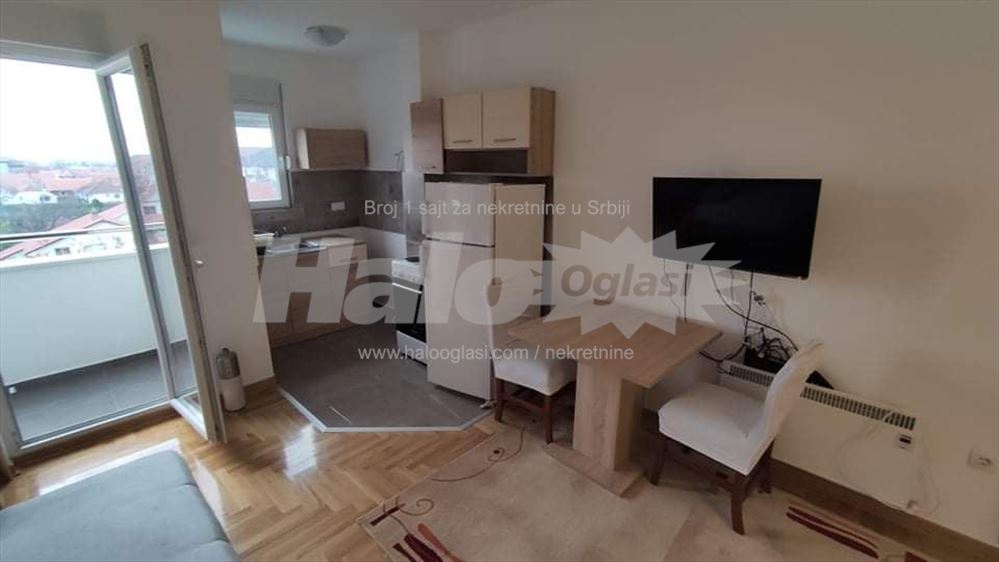 Uknjižen jednosoban stan, 30 m2 — 7