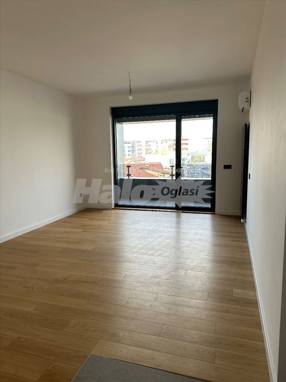 Lux Novogradnja Konjarnik Ustanička — 6