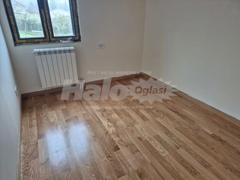 Šuplja Stena Avala Unikatna Vila — 10