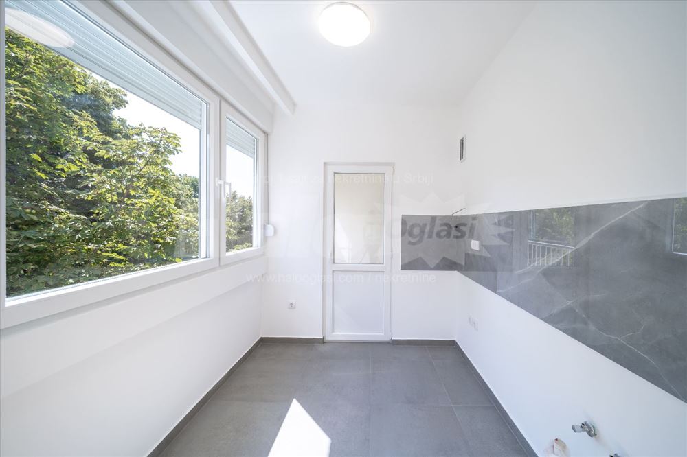 USTANIČKA 204 Savršen 1.5 stan na 3. spratu — 9