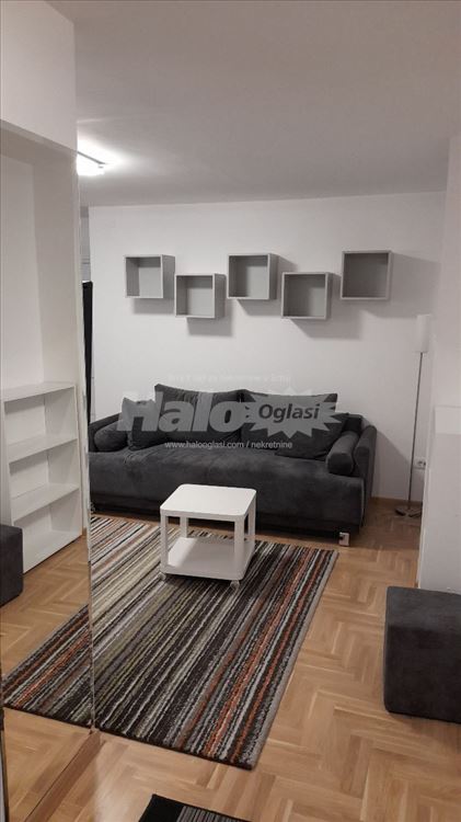Ustanička, Šumice, lux — 4