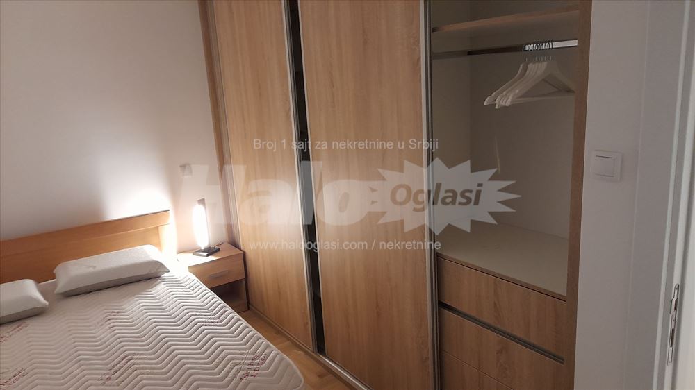 Ustanička, Šumice, lux — 13