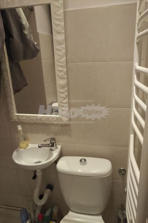 Ušuškan mikro stan za miran boravak u gradu. — 9