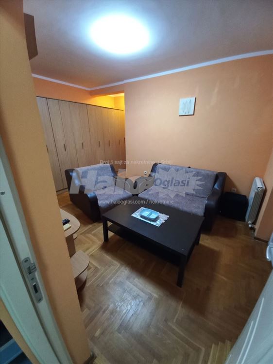 Ušuškan stan u Mirijevu — 4