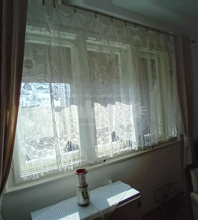 Uzi centar, Zeleni venac, namesten, suncan — 9