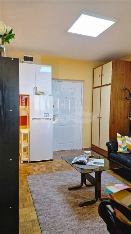 Vidikovac 38m2, 2.0-soban, namešten — 4
