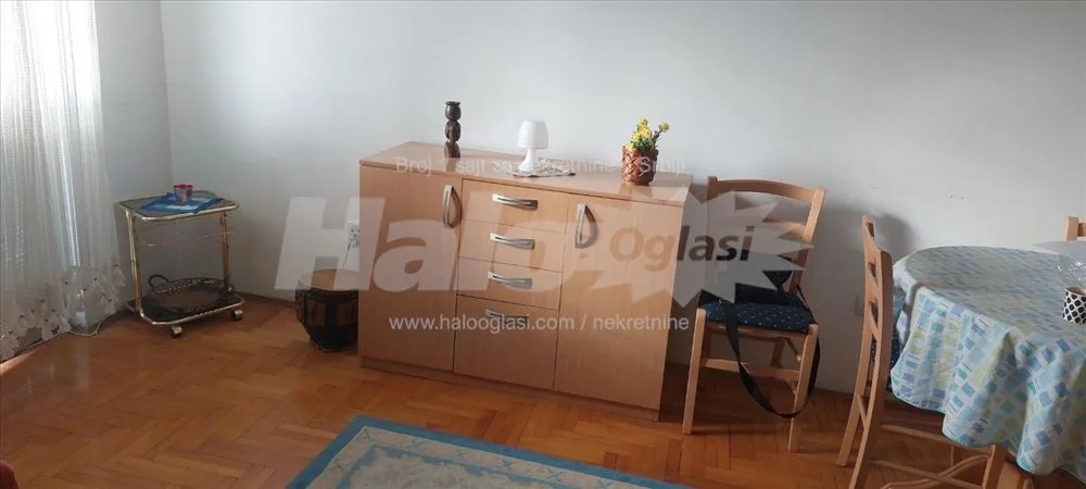 Vidikovac, kod Meka, garsonjera — 6